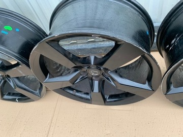 КОМПЛЕКТ ДИСКОВ CHEVROLET BMW 20 ДЮЙМОВ ET35 20X9J