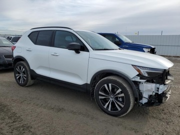 Volvo XC40 2025 Volvo XC 40 Plus 2025 2.0l 2.0 Benzyna 247KM, zdjęcie 4