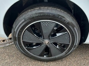 Skoda Kamiq Crossover Facelifting 1.5 TSI 150KM 2025 SKODA Kamiq Monte Carlo 1.5 TSI Suv 150KM 2025, zdjęcie 15