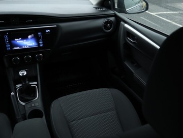 Toyota Corolla XI Sedan Facelifting 1,6 Valvematic 132KM 2018 Toyota Corolla 1.6 Valvematic, Salon Polska, GAZ, zdjęcie 7