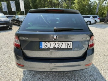 Skoda Fabia III Kombi Facelifting 1.0 MPI 75KM 2019 Škoda Fabia Skoda Fabia Fabia 1.0 Ambition, Salon, zdjęcie 17