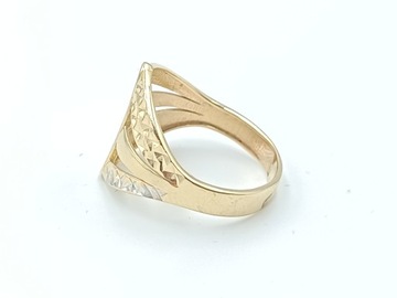 Złoty pierścionek pr. 585 2,47 g R.14