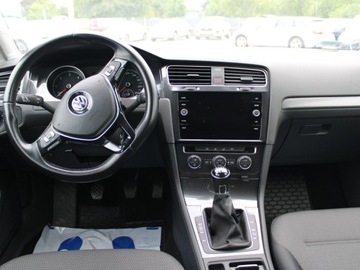 Volkswagen Golf VII Variant Facelifting 1.6 TDI-CR DPF BMT 115KM 2019 Volkswagen Golf Comfortline App Connect Gwarancja, zdjęcie 15
