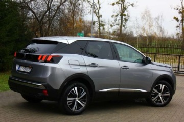 Peugeot 3008 II Crossover 1.5 BlueHDI 130KM 2018 Peugeot 3008 1.5 HDI 130KM Allure Skory Navigacja Kamera Alu 18 Ladne Auto, zdjęcie 9
