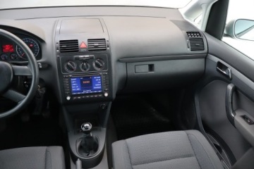Volkswagen Touran I 1.6 FSI 116KM 2005 VW Touran 1.6 FSI, Klima, Tempomat, Parktronic,ALU, zdjęcie 7