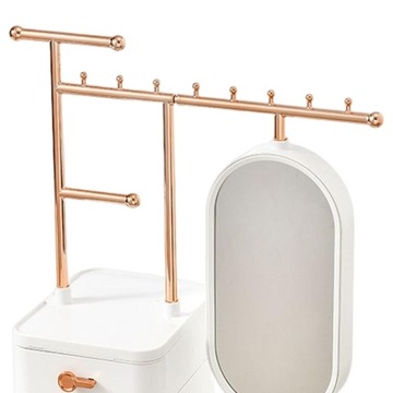 Косметический ящик для хранения с материалами