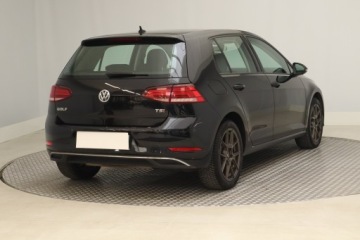 Volkswagen Golf VII Hatchback 5d Facelifting 1.4 TSI 125KM 2017 VW Golf 1.4 TSI, Salon Polska, Serwis ASO, Klima, zdjęcie 4