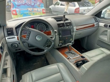 Volkswagen Touareg I 3.2 i V6 24V 220KM 2004 Volkswagen Touareg 3.2 LPG 4x4 Automat 04r, zdjęcie 6