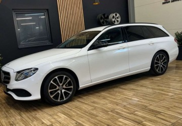 Mercedes Klasa E W213 All-Terrain 2.0 220d 194KM 2018 Mercedes-Benz Klasa E E 220D 9 g tronic AUTOMAT 195KM LED perfekcyjny, zdjęcie 12