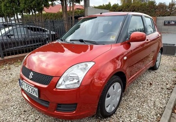 Suzuki Swift IV Hatchback 5d 1.3 92KM 2009 Suzuki Swift 1.3 Comfort 1.3 Benzyna 92KM BEZWYPADKOWY, zdjęcie 1