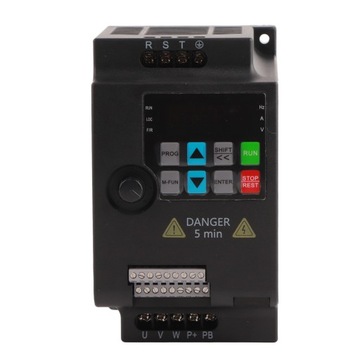 FALOWNIK 3-FAZ. WEJŚCIE 3-FAZ. WYJŚCIE REGULATOR OBROTÓW SILNIKA 2.2KW