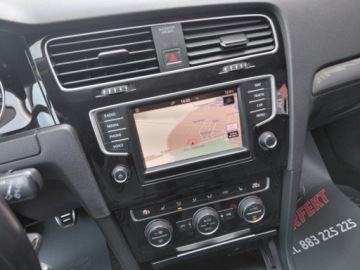 Volkswagen Golf VII Hatchback 3d 2.0 TDI BlueMotion Technology 150KM 2016 Volkswagen Golf Allstar Navi Klimatronik Radar LED 2xPDC 2.0 Diesel 150KM, zdjęcie 19
