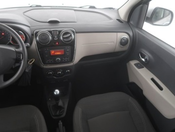 Dacia Lodgy Minivan 1.6 84KM 2015 Dacia Lodgy 1.6 8V, Salon Polska, GAZ, Klima, zdjęcie 7