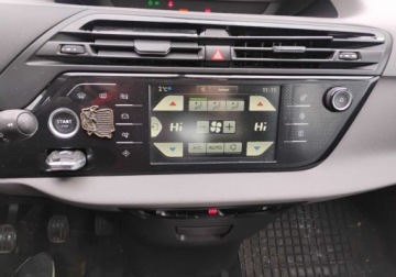 Citroen C4 II 2014 Citroen C4 2014r, 1.6 HDI. Lekko uszkodzony prawy tyl. Jezdzi. 1.6 116KM, zdjęcie 12