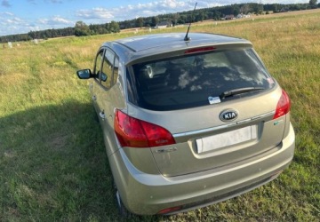 Kia Venga Mikrovan Facelifting 1.6 DOHC 124KM 2017 Kia Venga Kia Venga 1.6 CVVT Dream-Team Edition 1.6 Benzyna 125KM, zdjęcie 38