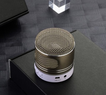 БЕСПРОВОДНОЙ ПОРТАТИВНЫЙ ДИНАМИК BLUETOOTH СО СВЕТОДИОДНОЙ ПОДСВЕТКОЙ FM-РАДИО