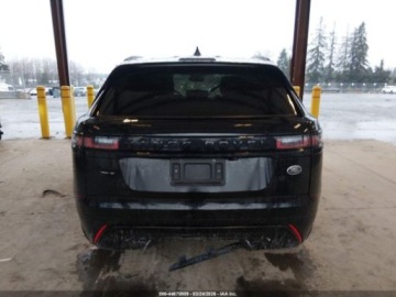 Land Rover Range Rover Velar 2019 Land Rover Range Rover Velar 2019 r.,2,0L P250 R-DYNAMIC SE 2.0 Benzyna, zdjęcie 4