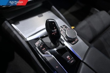 BMW Seria 5 G30-G31 Limuzyna 520d 190KM 2020 BMW Seria 5 520d xDriveFV23LED Fog LightsFotel SportowyM Pakiet Sportowy, zdjęcie 5