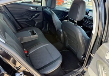 Ford Focus IV Hatchback 2.0 EcoBlue 150KM 2019 Ford Focus 2.0Tdci 150PS Navi FULL LED 88.000 km 2.0 Diesel 150KM, zdjęcie 12