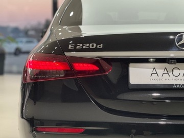 Mercedes Klasa E W213 Limuzyna 2.0 220d 194KM 2020 Mercedes-Benz E 220 AMG / Avantgarde / Ambiente /, zdjęcie 37