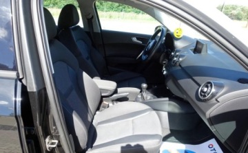Audi A1 I Hatchback 3d 1.6 TDI 105KM 2014 Audi A1 Sportback 1.6TDI 105KM SPORTBACK Klimatronik Nawigacja 5Drzwi 1.6, zdjęcie 13