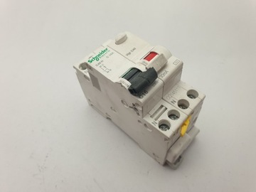 дифференциальный переключатель SCHNEIDER Vigi C40 C 16А 30мА