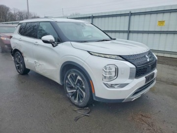 Mitsubishi Outlander III 2022 Mitsubishi Outlander 2022. 2.5 Benzyna 181KM, zdjęcie 4