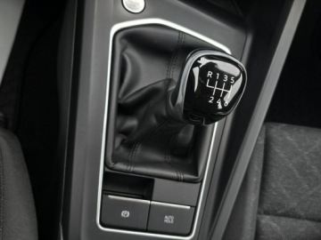 Volkswagen Golf VIII Variant 2.0 TDI 115KM 2023 Volkswagen Golf VIII Variant 2.0 TDI Salon Polska,, zdjęcie 27