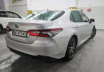Toyota Camry IX Sedan 2.5 Hybrid Dynamic Force 218KM 2021 Toyota Camry Salon Polska Automat Navi Kamera Led 1 Wlasciciel FV23, zdjęcie 4