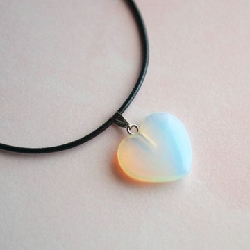 NASZYJNIK KAMIEŃ NATURALNY OPAL SERCE
