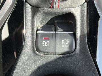 Toyota Corolla XII TS Kombi 2.0 Hybrid Dynamic Force 184KM 2021 Toyota Corolla 2.0 Hybrid GR Sport Seria E21 (2019, zdjęcie 24