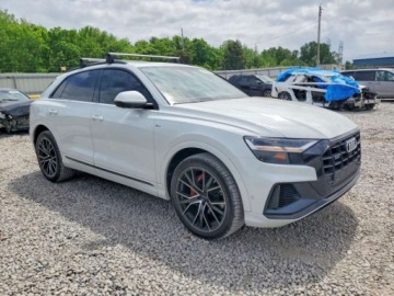 Audi Q8 2021 Audi Q8 Premium Plus S-Line 2021 3.0 Benzyna 335KM, zdjęcie 4