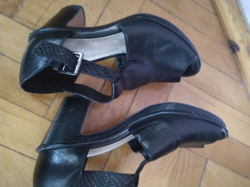 Buty Clarks czarne r.35,5