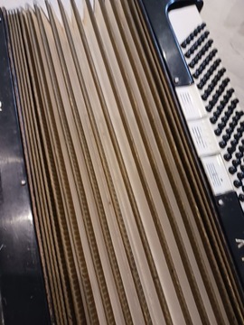 HOHNER VERDI V аккордеон