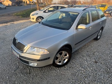 Skoda Octavia II 2009 SKODA OCTAVIA 1.6 Mpi Klimatronik Podgrzewane przednie i tylnie siedze, zdjęcie 7