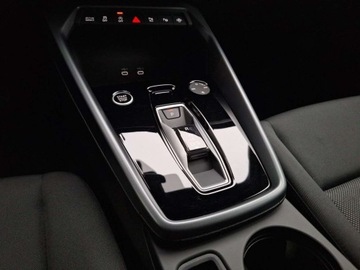 Audi A3 8Y Sportback Facelifting 1.5 35 TFSI 150KM 2025 Audi A3 Sportback 35 TFSI mHEV Advanced S tronic KameraSmartphoneInter.Key, zdjęcie 15