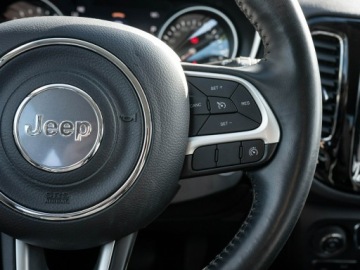 Jeep Compass II SUV Facelifting 1.3 GSE T4 150KM 2021 Jeep Compass 1.3 TMair Limited FWD DDCT K.cof, zdjęcie 13