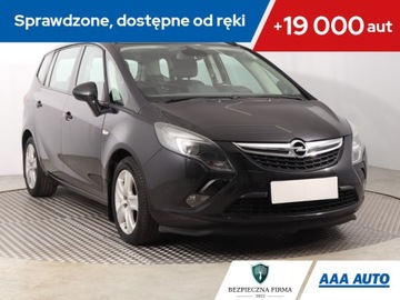 Opel Zafira C Tourer 2.0 CDTI ECOTEC 130KM 2012 Opel Zafira 2.0 CDTI, Navi, Xenon, Klima