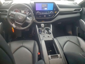 Toyota Highlander III 2024 Toyota Highlander LE 2024 2.4 Benzyna 265KM, zdjęcie 8