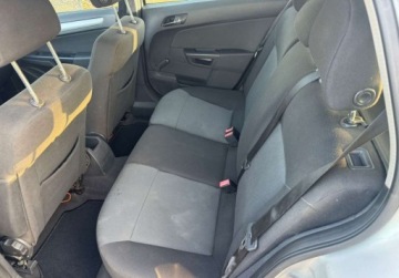 Opel Astra H Kombi 1.7 CDTI ECOTEC 80KM 2005 Opel Astra Wazne oplaty 1.7 Diesel 80KM, zdjęcie 12