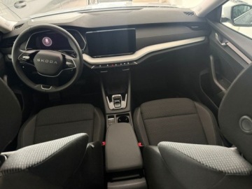 Skoda Octavia IV Liftback 1.5 TSI EVO 150KM 2025 Skoda Octavia 1.5 Benzyna 150KM, zdjęcie 12