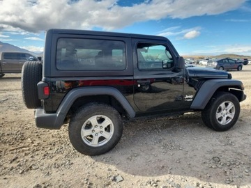 Jeep Wrangler IV 2019 Jeep Wrangler SPORT, od ubezpieczalni 2.0 Benzyna 270KM, zdjęcie 3