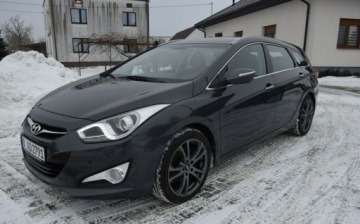 Hyundai i40 Kombi 1.7 CRDi HIGH 136KM 2014 Hyundai i40 1.7D Navi Kamera Oryginal Lakier 2 KPL KOL Sprowadzony Oplacony, zdjęcie 3