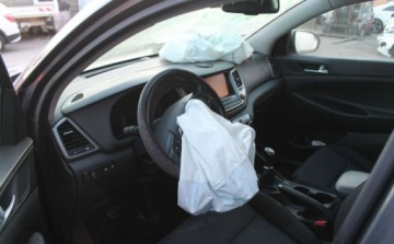 Hyundai Tucson III SUV 1.7 CRDI 115KM 2016 Hyundai Tucson 1.7 Diesel 116KM, zdjęcie 4