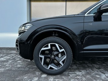 Volkswagen Touareg III SUV Facelifting 3.0 V6 TDI 231KM 2025 Volkswagen Touareg Touareg R-Line 3.0 V6 TDI 4MOTI, zdjęcie 27