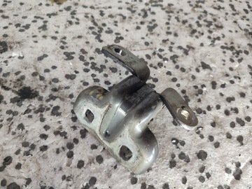 ПЕТЛЯ ДВЕРИ OPEL ASTRA J ПЕРЕДНЯЯ ЛЕВАЯ ИЛИ ПРАВАЯ