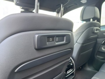 BMW X5 G05 SUV 3.0 40i 340KM 2019 BMW X5 xDrive40i. Pełna wersja wyposażenia., zdjęcie 34
