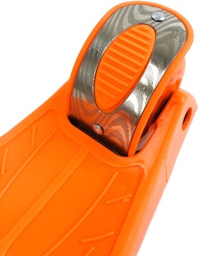 ТРЕХКОЛЕСНЫЙ БАЛАНСОВЫЙ САМОКАТ СО СВЕТОДИОДНЫМИ КОЛЕСАМИ 50 кг