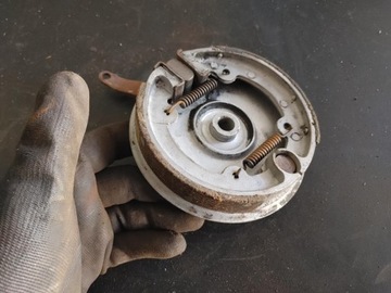 SIMSON ТОРМОЗНОЙ БАРАБАН И УДЕРЖИВАЮЩИЕ КОЛОДКИ CHANCE