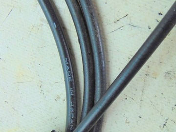 TOYOTA COROLLA E11 1.3 98 ТРОС ОТКРЫТИЯ БАЛЛОНА